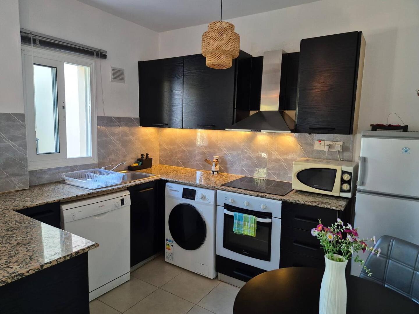 Olymbos Garden Apartment IV Айя Напа Екстериор снимка